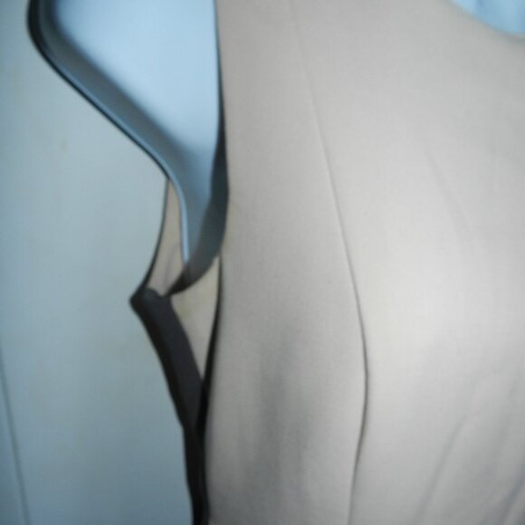 Elisabetta Franchi A-Line Shift Midi Dress Cream/Gray EU 40 🆕⌚📦🏃💨🚚 - Picture 3 of 16